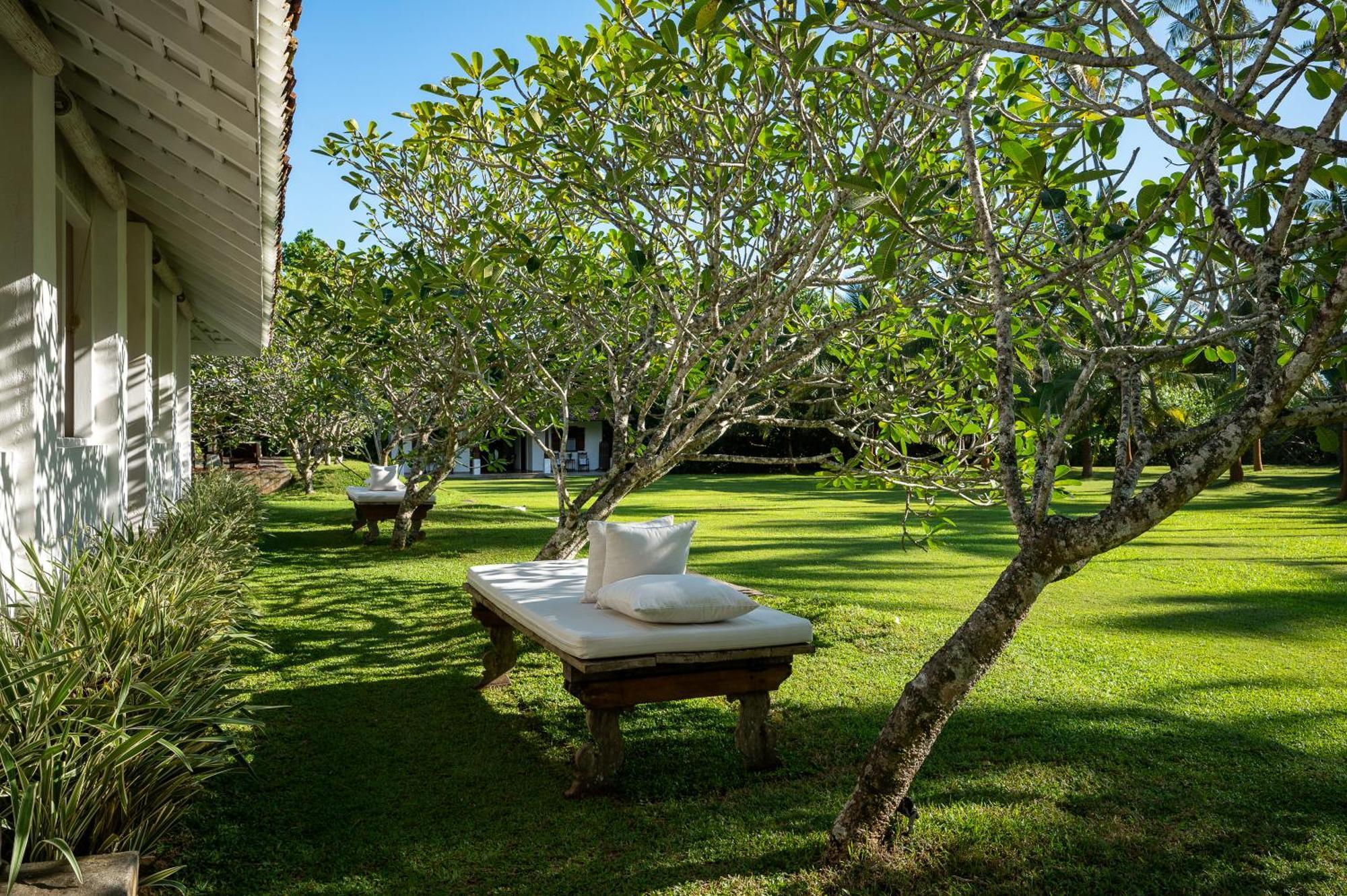 Nyne Hotels Rock Villa, Бентота Экстерьер фото
