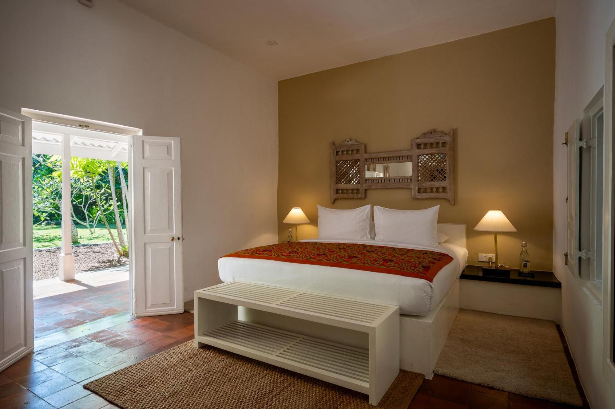 Nyne Hotels Rock Villa, Бентота Экстерьер фото